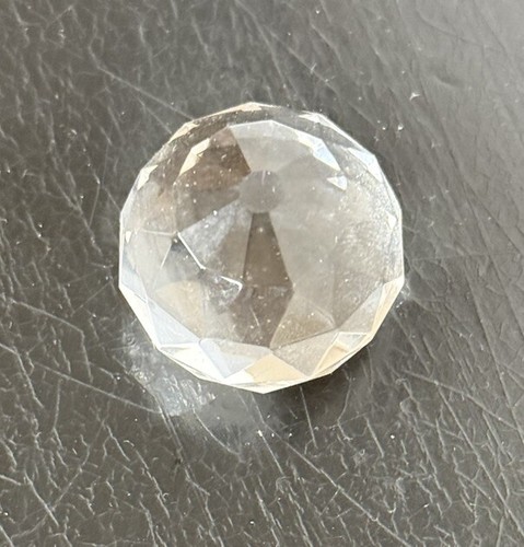 Beautiful clear soild cut - clear,