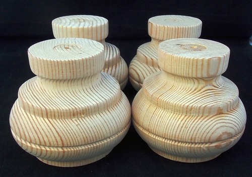 Large pine grooved - large, moulded