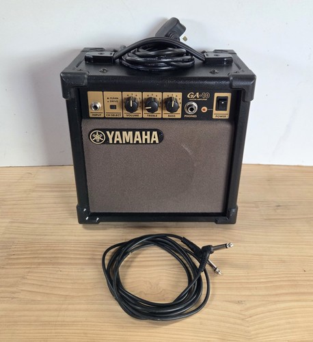 Yamaha guitar amplifier - yamaha, ga-10