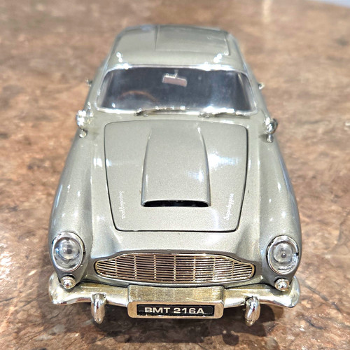 Corgi classics aston - classics, martin
