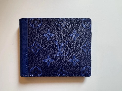 Louis vuitton bifold wallet - lv,