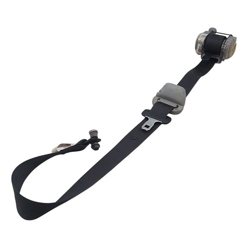 Toyota hilux seat belt - toyota,