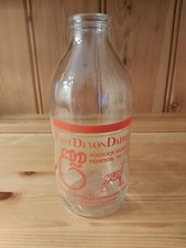 EDD EAST DEVON DAIRIES Roebuck Farm Honiton 1 Pint Glass Milk Bottle B
