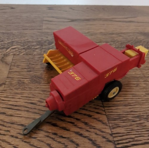 Britains new holland 376 - holland,