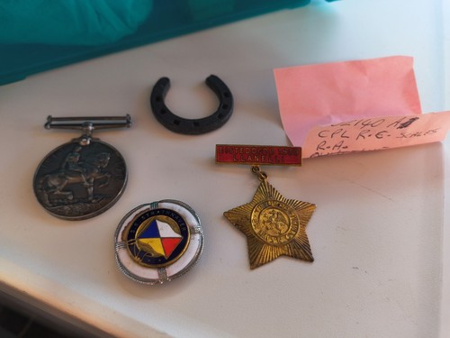 Offers please ww1 medal - offers,