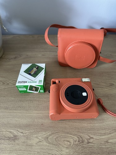 Instax square terracotta - square,