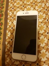 Apple iPhone 7 - 32GB - Silver VF  Unlocked A1778 (GSM) Small crack on side