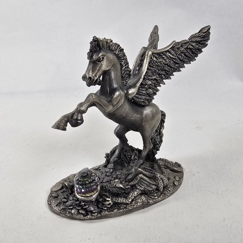 Defender the crystal tudor - defender,