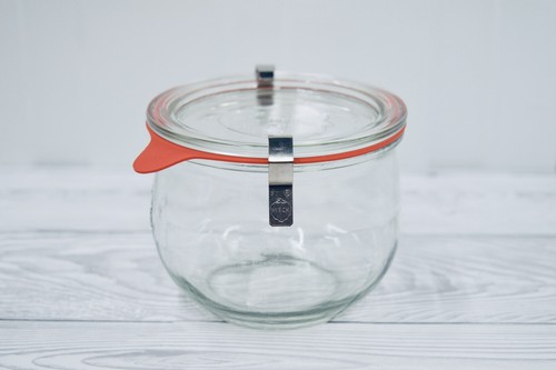 Weck 580ml glass tulip jar - glass,