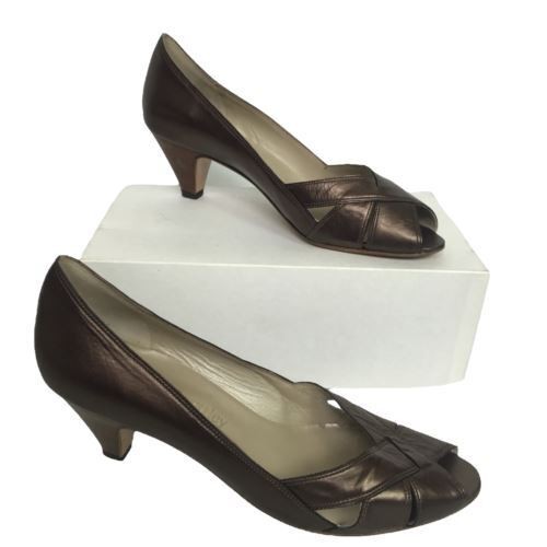 Russell bromley court shoes - &,