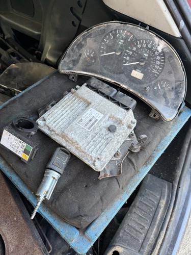 2003 vauxhall corsa 3 - vauxhall, 1.3
