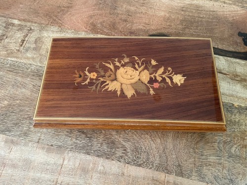 Vintage italian wooden