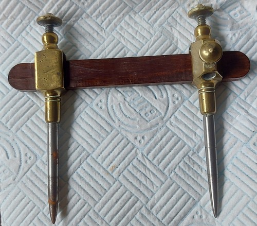Reduced vintage brass - reduced, *