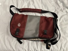 Timbuk2 medium messenger bag