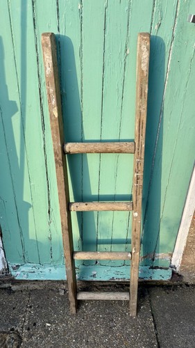 Vintage wooden step - vintage, ladder