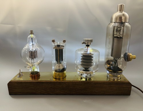 Steampunk art deco table lamp - deco,