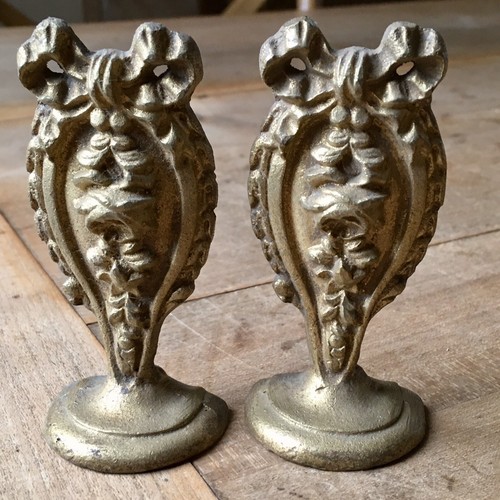 Victorian brass curtain pole - brass,