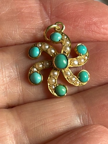15ct gold natural turquoise