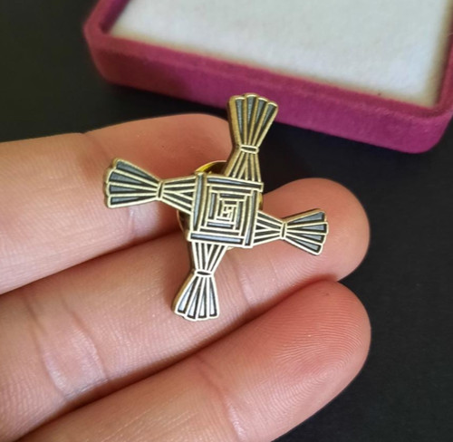 Brigid cross pin badge - brigid's,