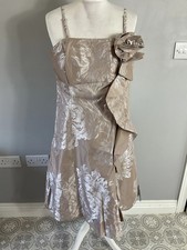 BNWT Debut midi dress gold