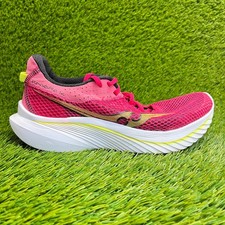 Saucony Kinvara 14 Womens Size 9 Pink White Gold Athletic Running Shoes Sneakers