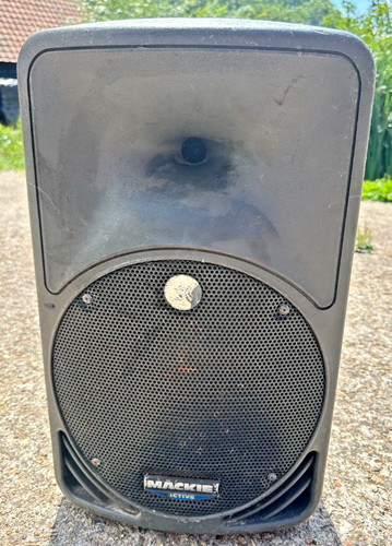 Mackie srm 350 - mackie,