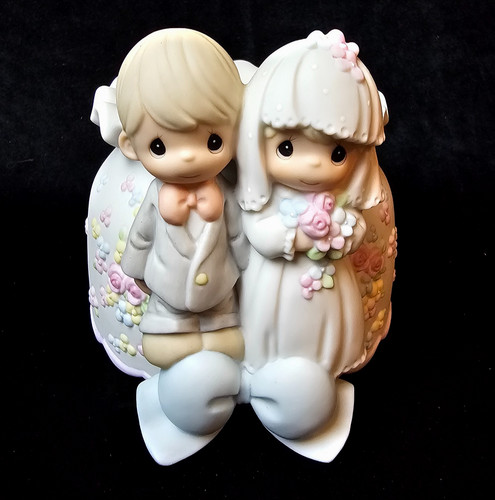 Vtg precious moments wedding - moments,