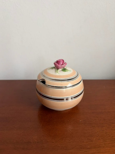 Vintage cream light pink poppy - pink,