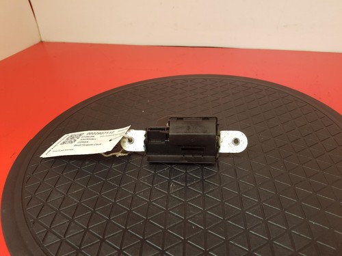 Vauxhall corsa tailgate lock - corsa,