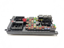 LAND ROVER DISCOVERY 4 FUSE