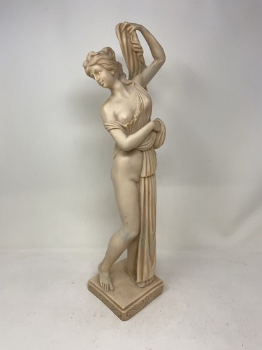 Aphrodite kallipygos statue - kallipygos,