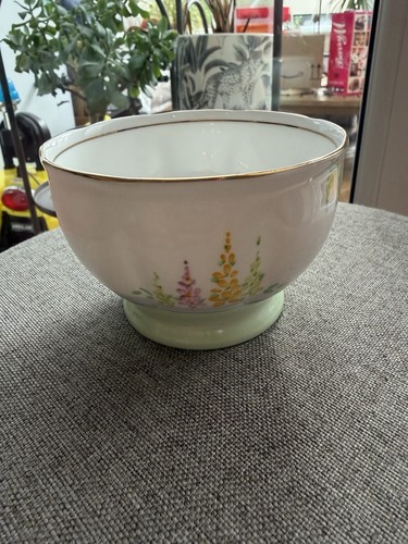 Vintage bell fine bone china - bell,
