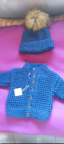 Newborn unisex arran hand - newborn,