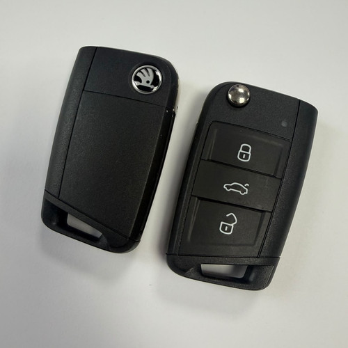 Skoda flip key fob - 3, button