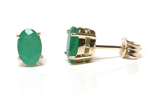 9ct gold oval emerald stud - oval,