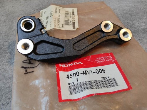 Front left brake caliper - front,