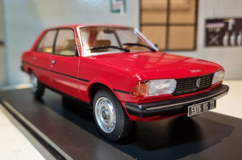 Peugeot 305 1980 red 24 - sr,