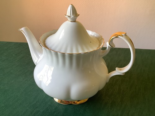 Royal albert val teapot - val, 2