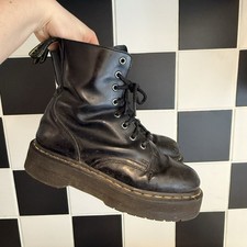 Dr Martens Jadon Platform