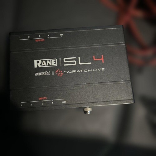Rane scratch live sl4 digital - live,