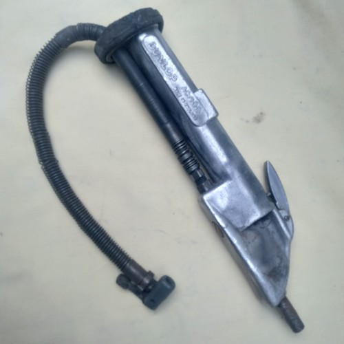 Vintage dunlop tyre inflator - dunlop,