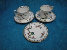 PLANT TUSCAN "BIRD OF PARADISE" TW0 X CUPS & SAUCERS PLUS ONE TEA PLATE.