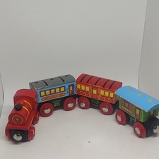 Bigjigs Rail Wooden Passenger Train Engine Locomotive Carriage Railway 