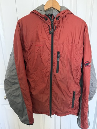 Mammut ajungilak oli element - mammut,