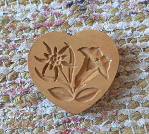Vintage wooden cookie butter - cookie,