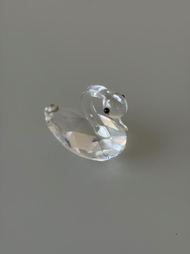 Swarvoski glass swan - glass, swan/ducking