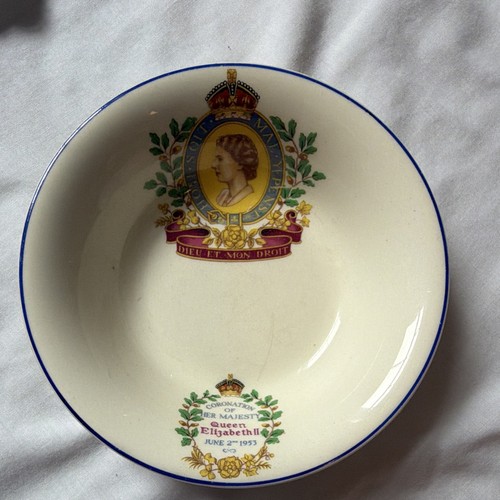 Worsley ware queen elizabeth - ware,