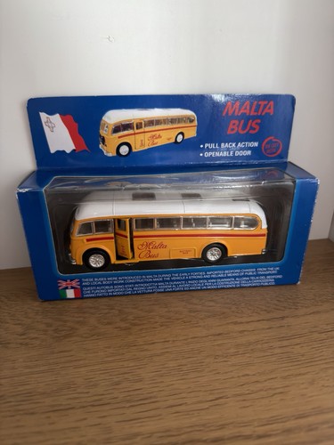 Bedford malta bus model - bedford,