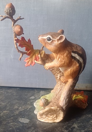 Eastern chipmunk porcelain - chipmunk,
