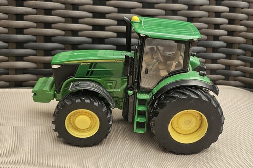Ertl john deere tractor - tractor, toy
